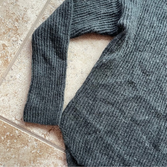 Express Grey Sweater - Picture 3 of 4